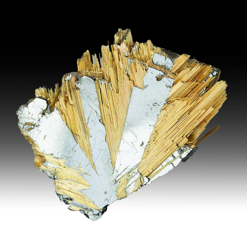 Rutile with Hematite image
