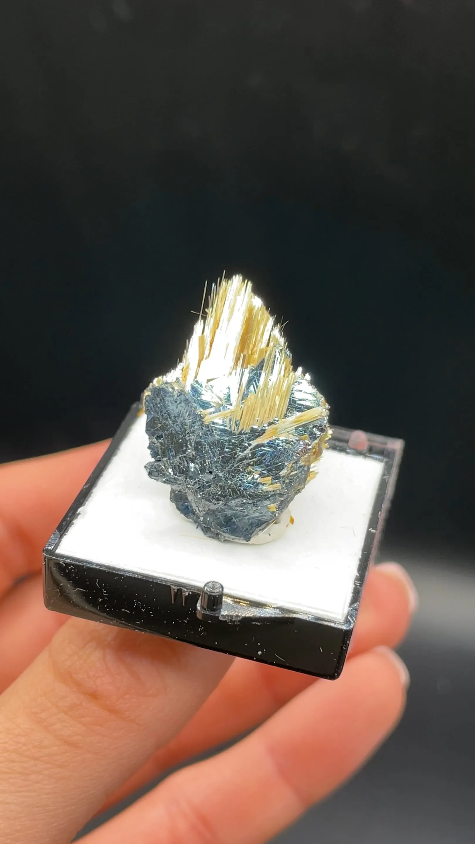 Rutile with Hematite - image 2