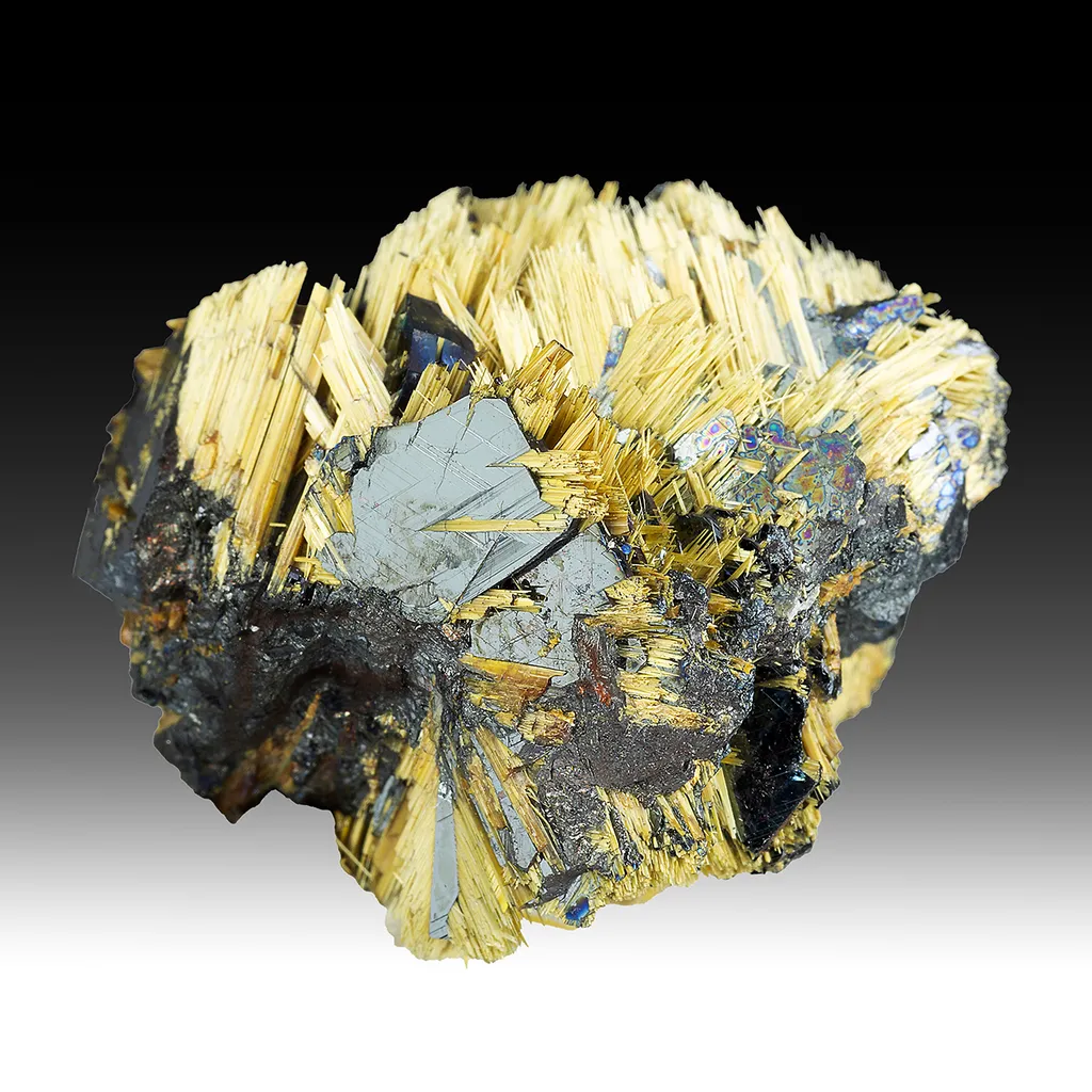 Rutile with Hematite image
