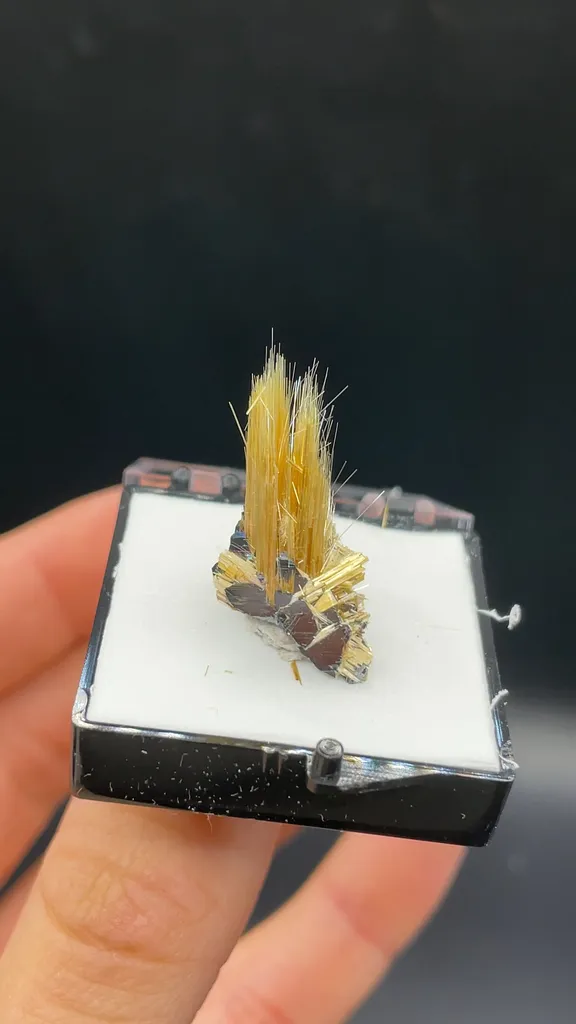 Rutile with Hematite - image 2