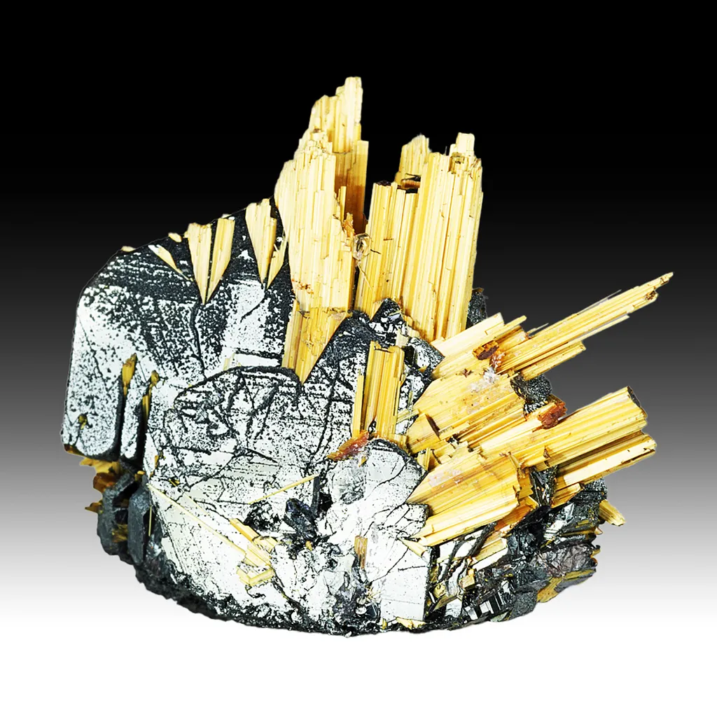 Rutile with Hematite image