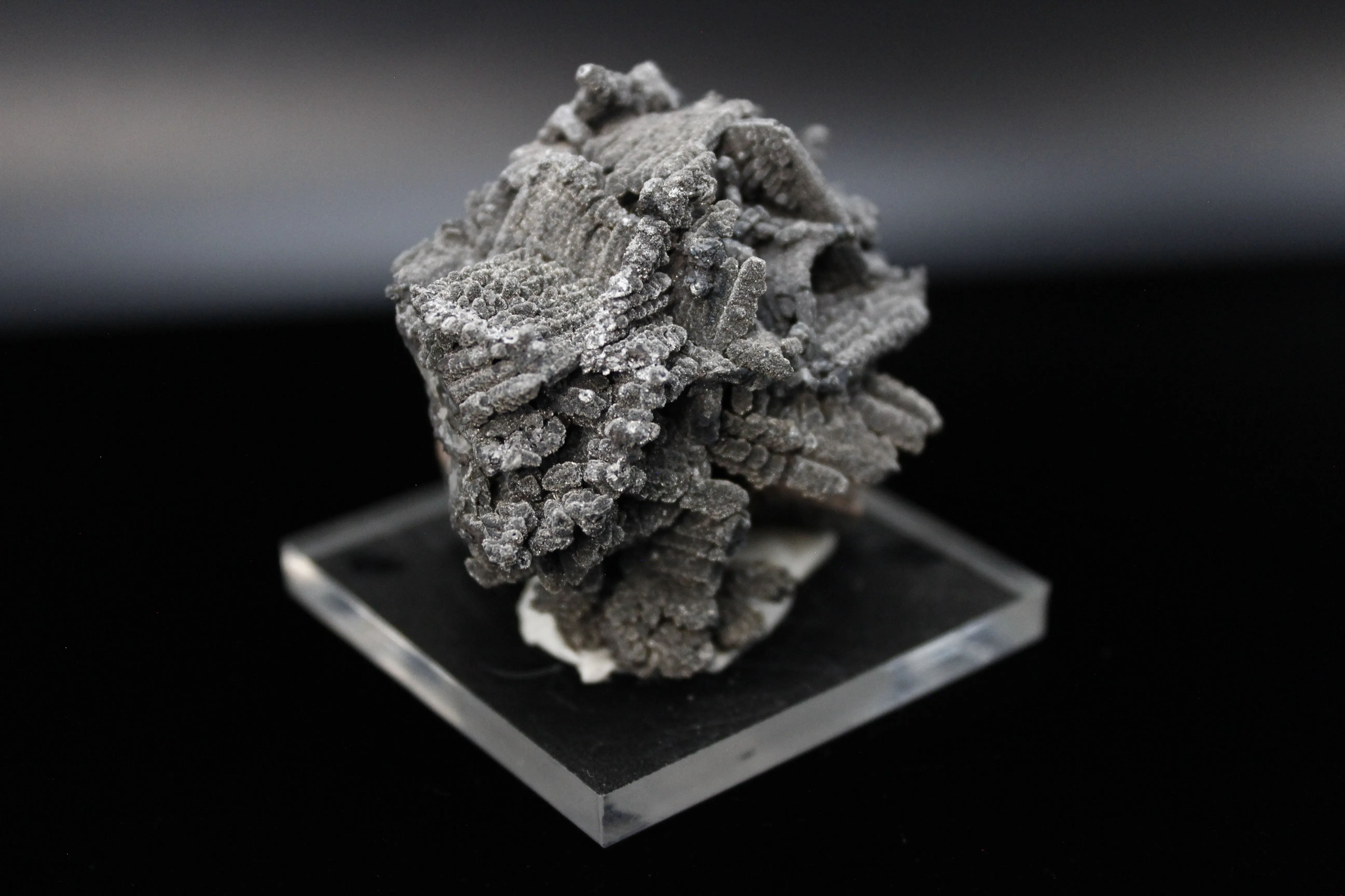 Safflorite coating over Silver wires - image 2