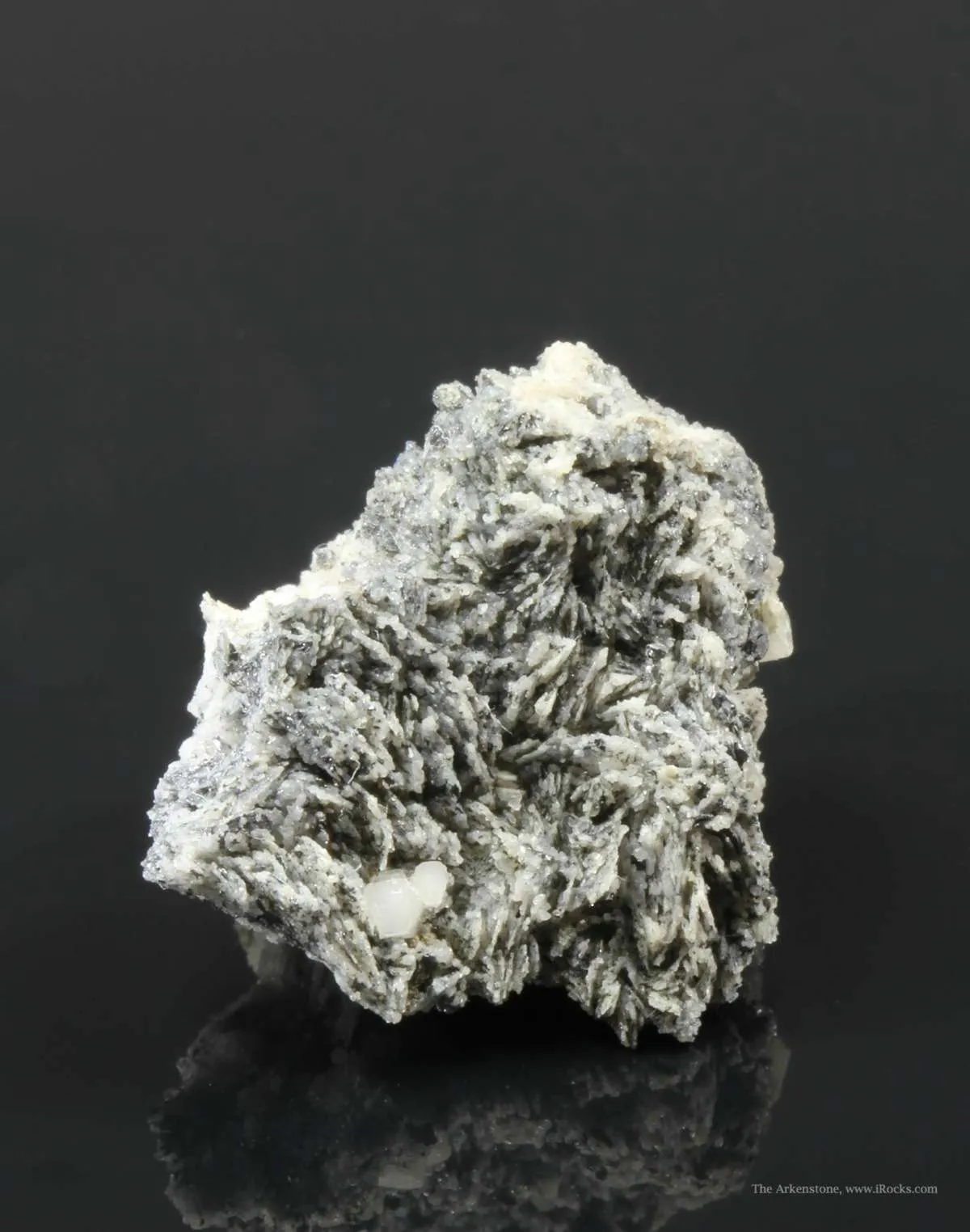 Samsonite With Quartz and Proustite - image 1