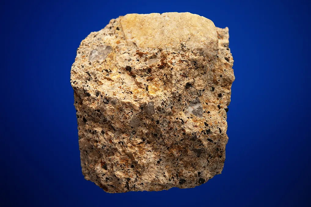 Sanidine - image 4