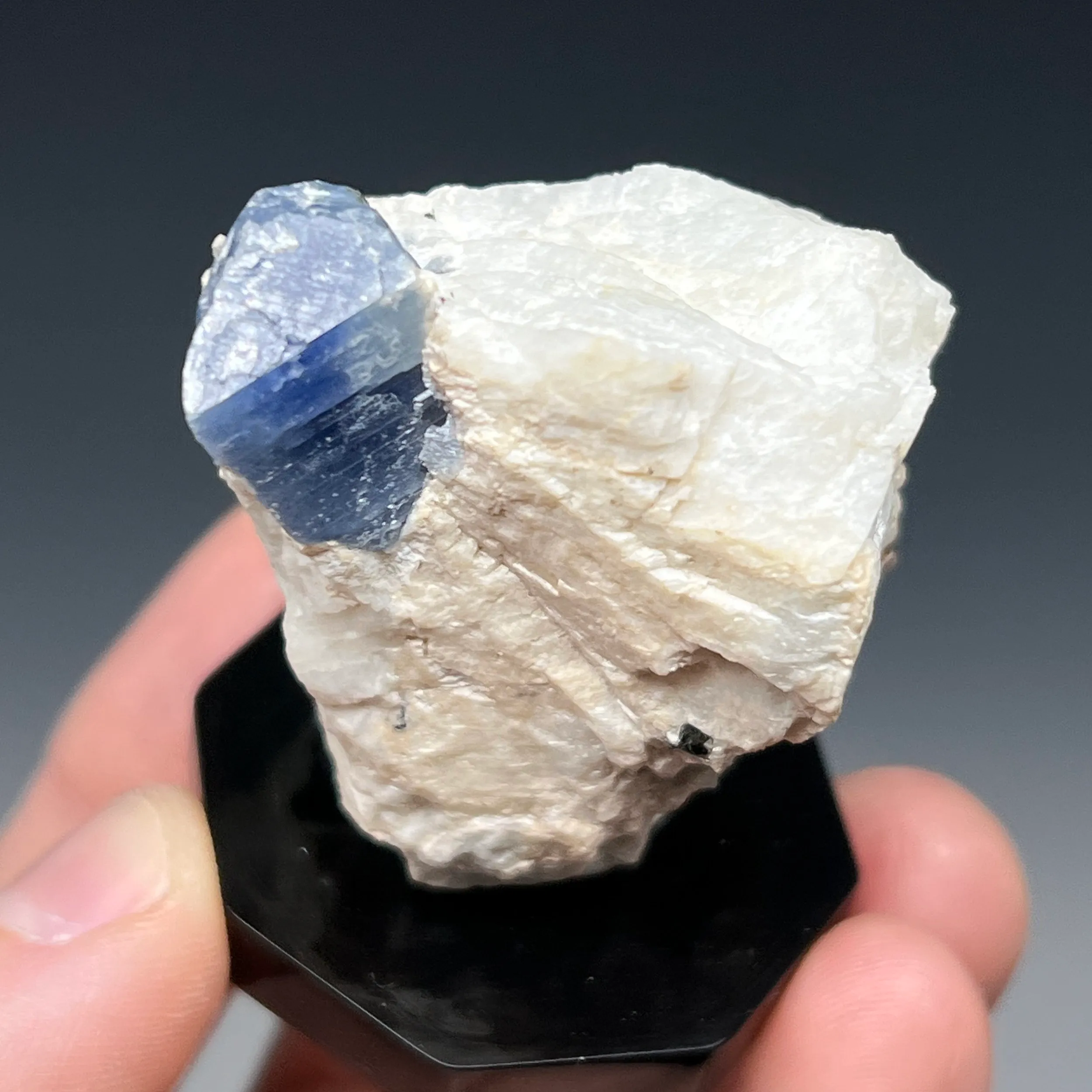Sapphire - image 4