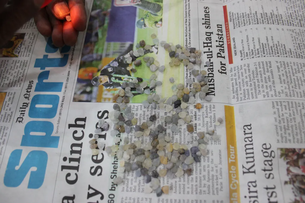 Sapphire from Sri Lanka image