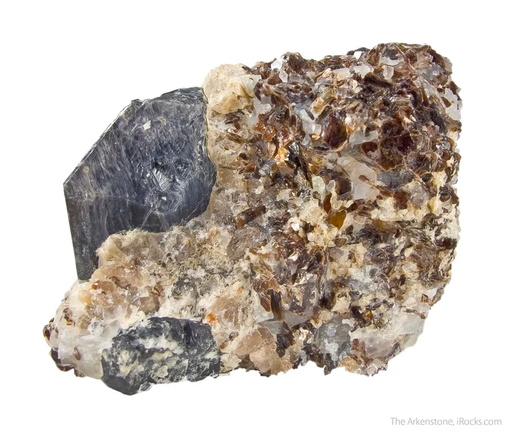 Sapphirine with Phlogopite and Calcite - image 4