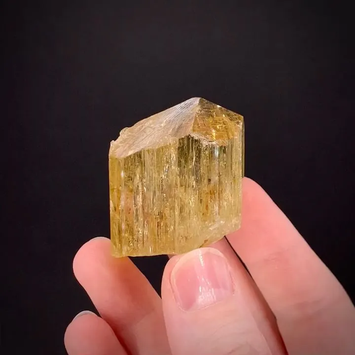 Scapolite - image 2