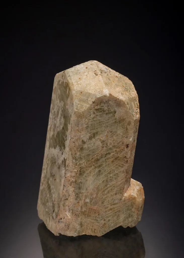 Scapolite image