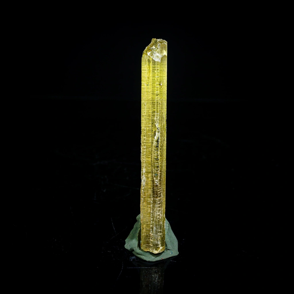 Scapolite - image 4