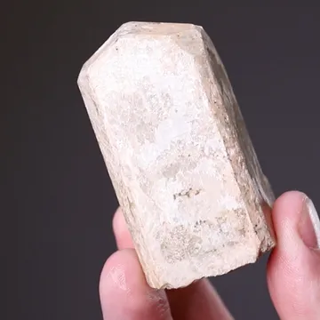 Scapolite