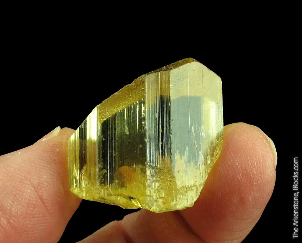 Scapolite - image 2