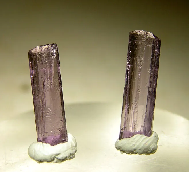 Scapolite image