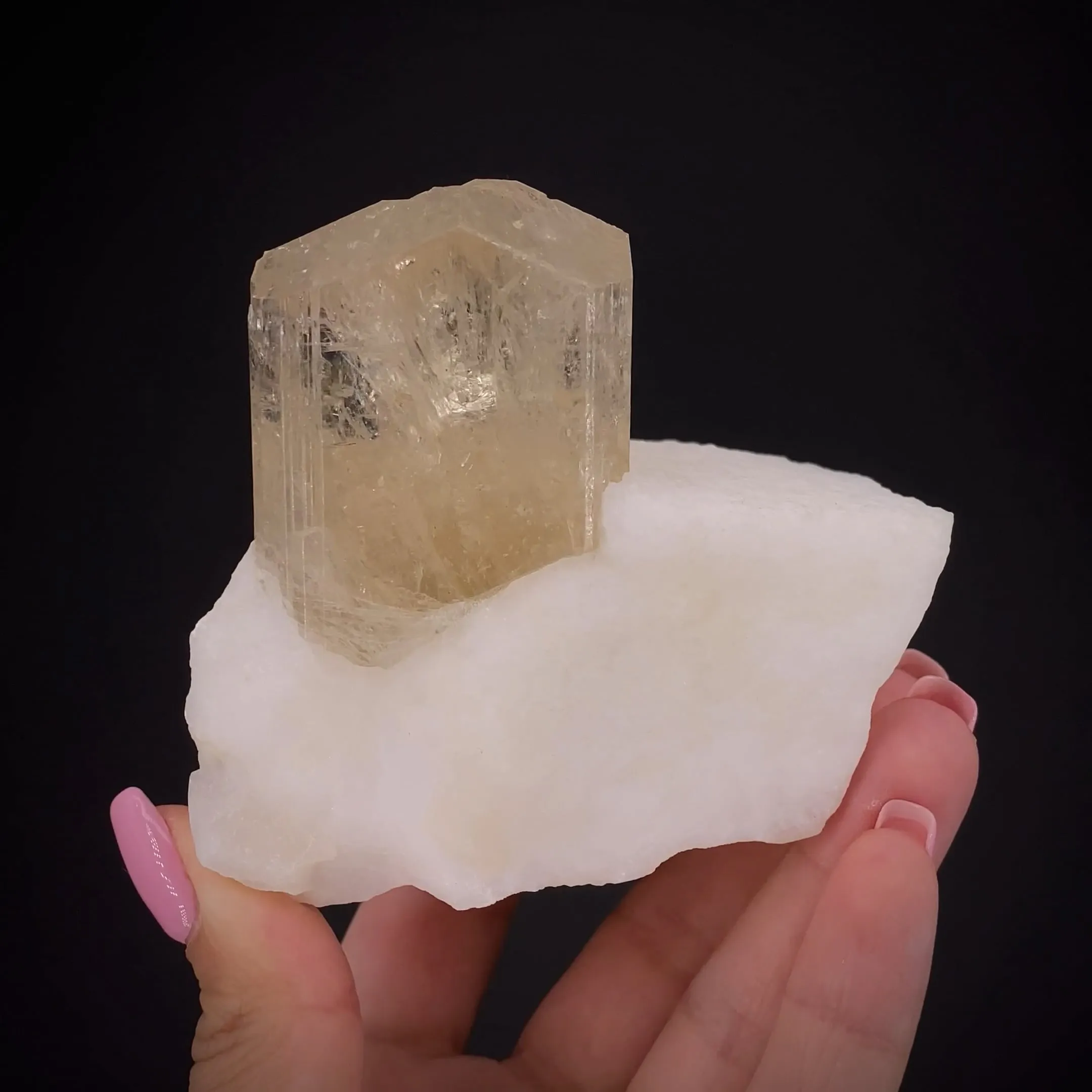 Scapolite (Marialite) - image 2