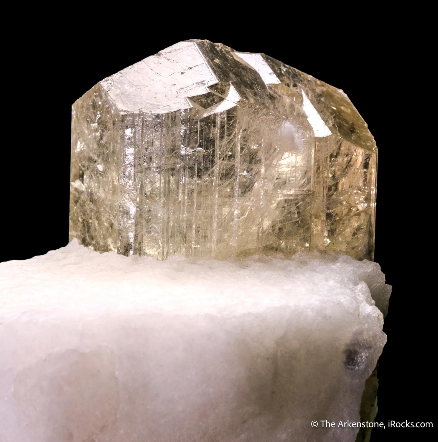 Scapolite (Marialite) - image 6
