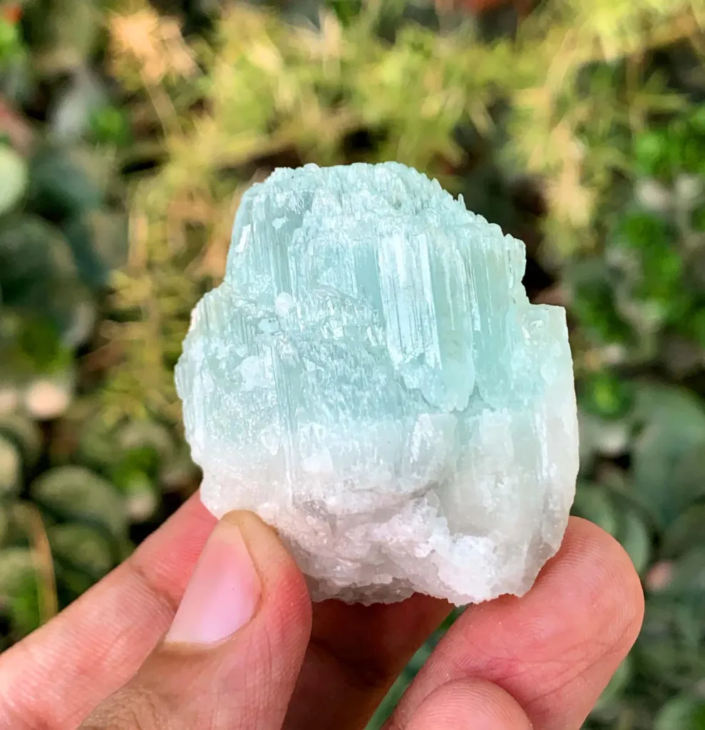 Scepter Aqua var Morganite var Beryl Specimen from Pakistan - image 6