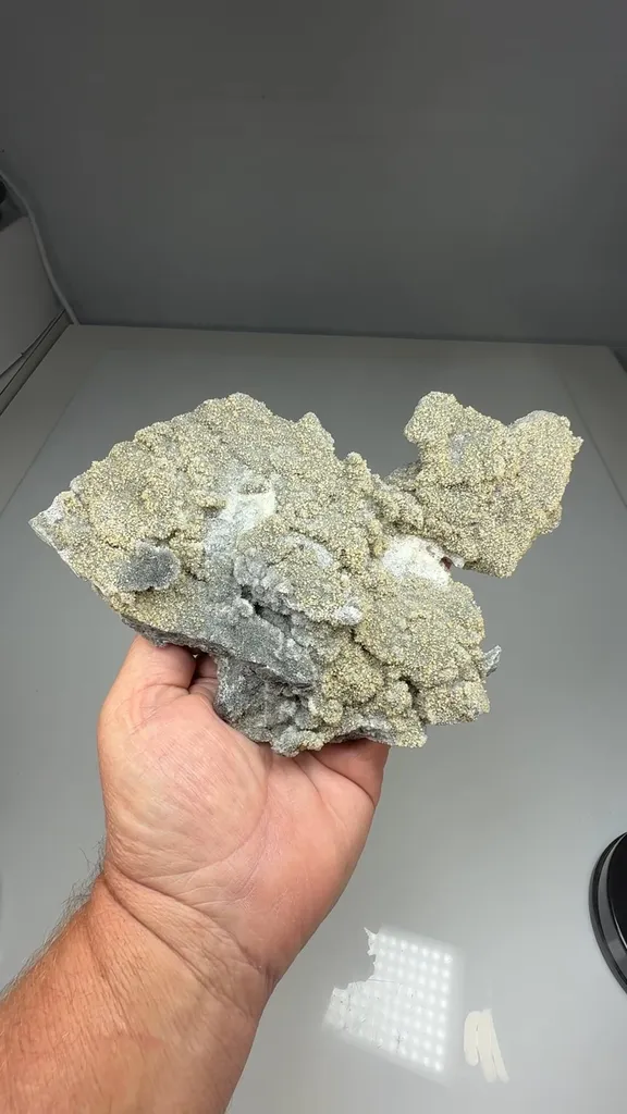 Scheelite - image 2