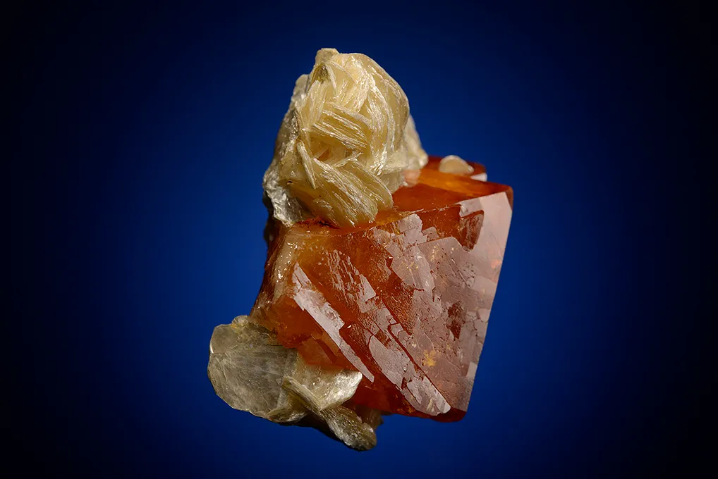 Scheelite - image 2