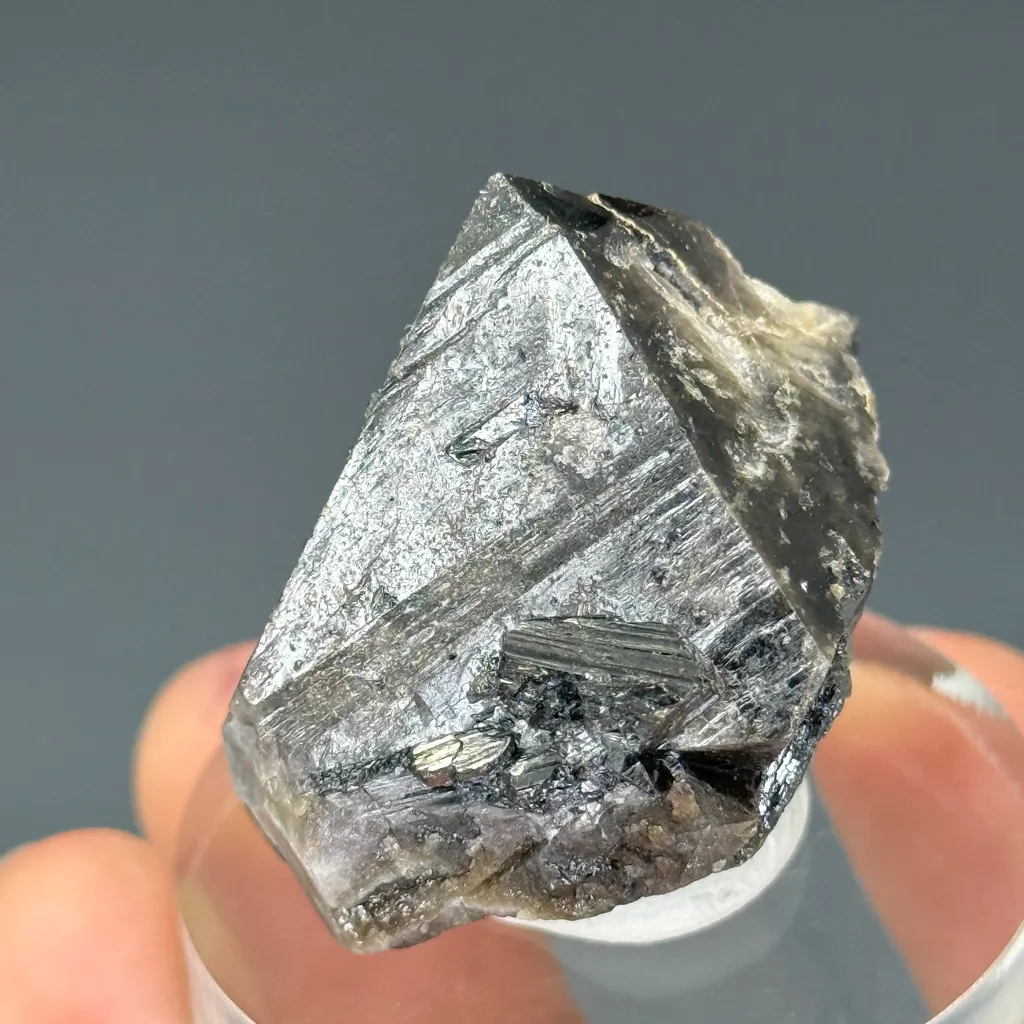 Scheelite - image 2