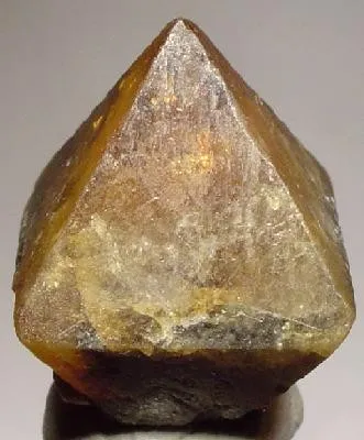 Scheelite image