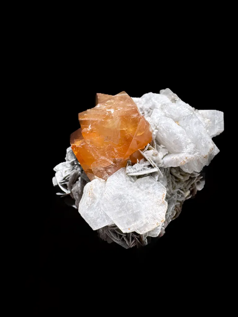 Scheelite - image 7