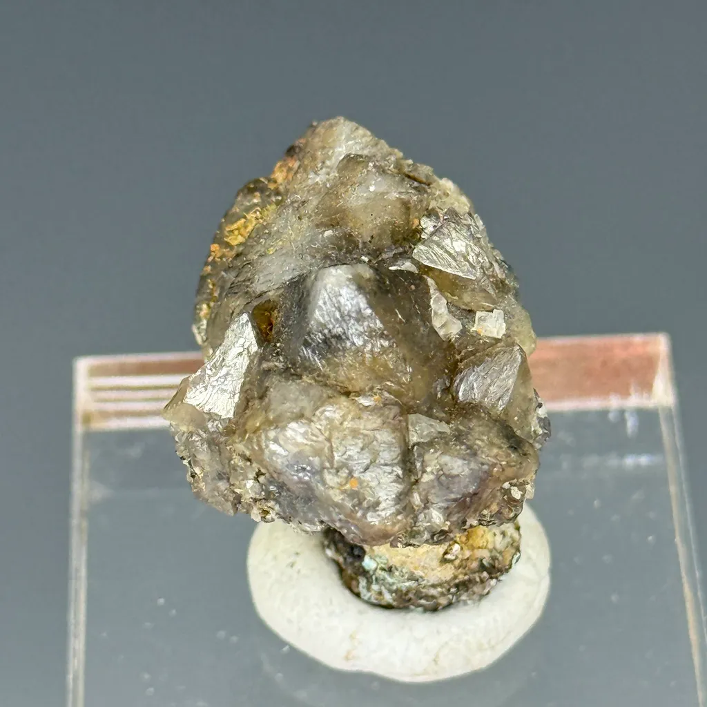 Scheelite image