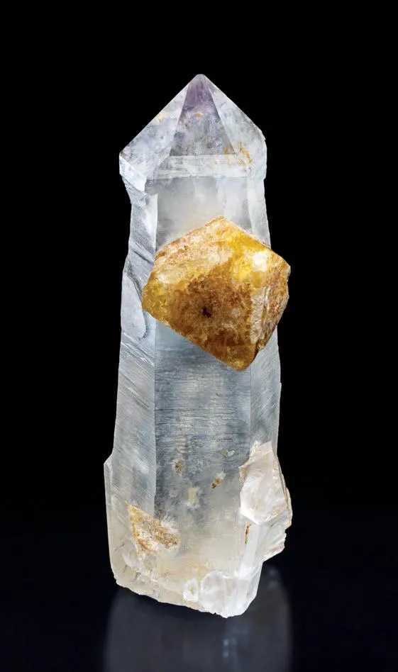 Scheelite, Amethyst - image 1