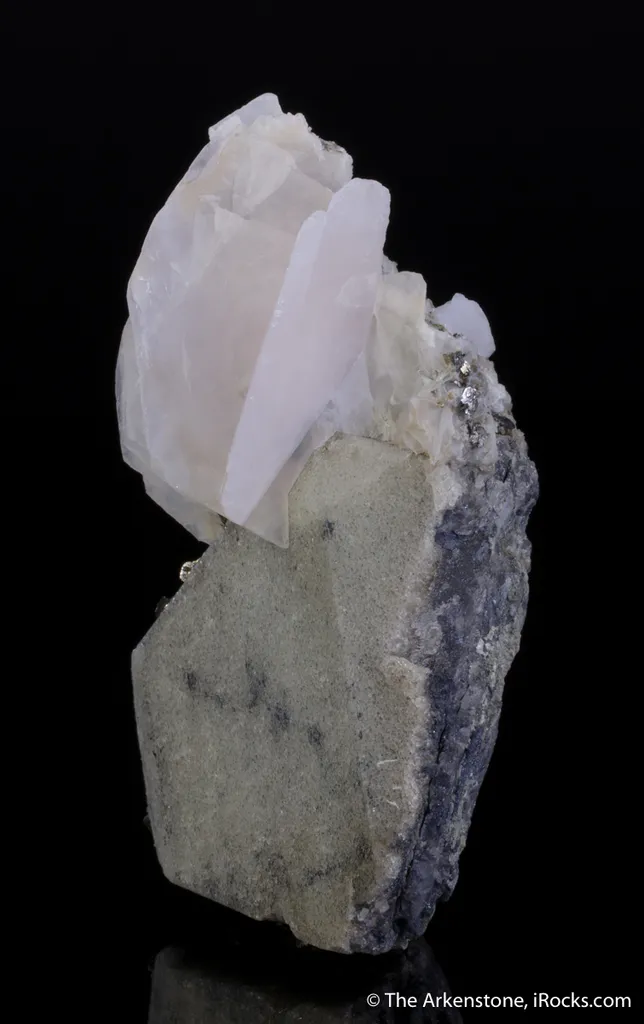 Scheelite and Calcite, Arsenopyrite, Molybdenum - image 4