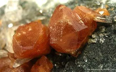 Scheelite and Quartz - image 2