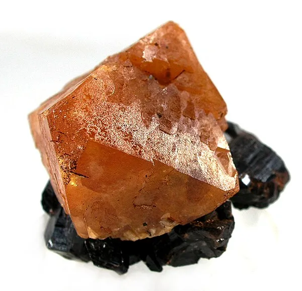 Scheelite, Cassiterite image