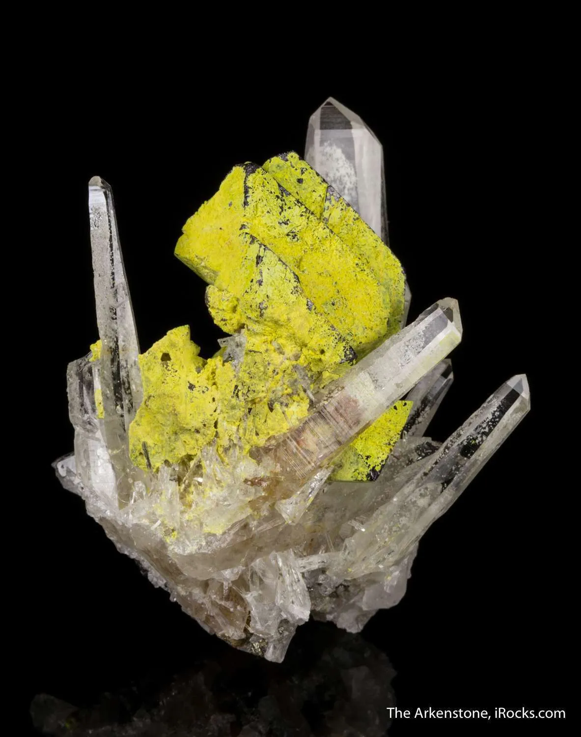 Scheelite coated by Stolzite - image 4