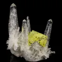 Scheelite coated by Stolzite - image 1