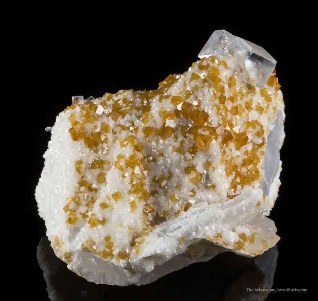 Scheelite, Dolomite, Fluorite, Quartz - image 6
