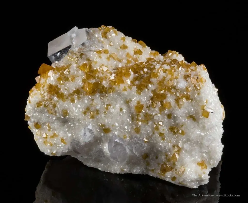 Scheelite, Dolomite, Fluorite, Quartz - image 5