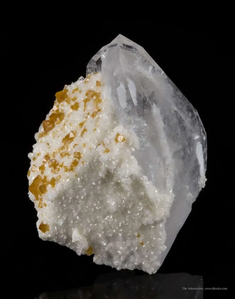 Scheelite, Dolomite, Quartz image