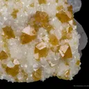 Scheelite, Dolomite, Quartz - image 3