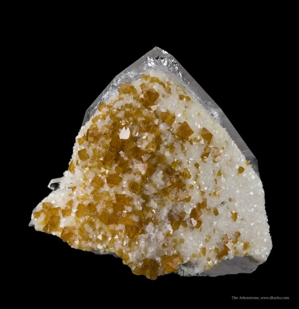 Scheelite, Dolomite, Quartz image