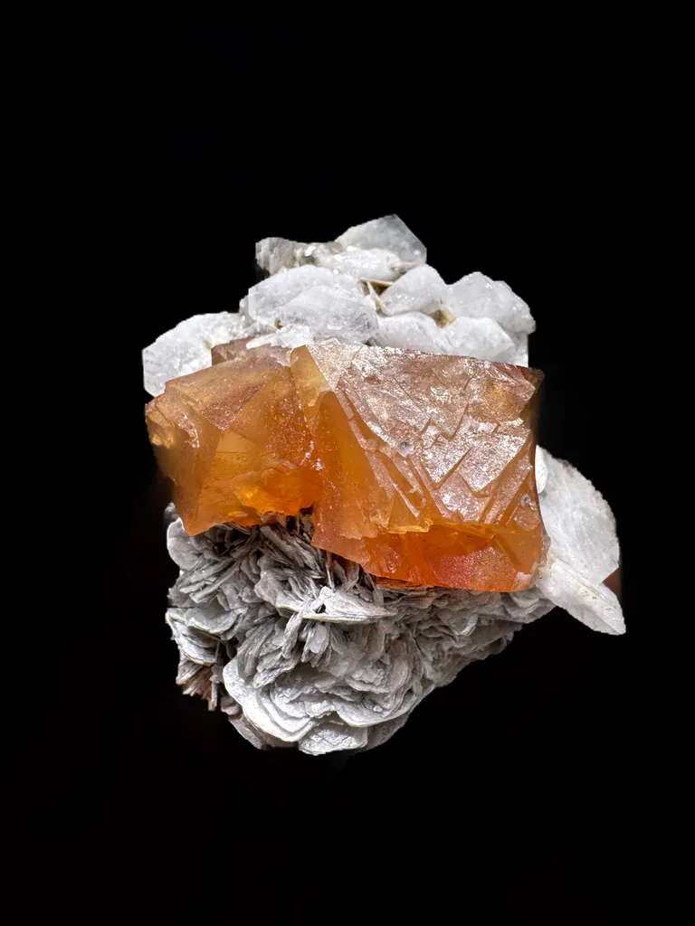 Scheelite - image 3