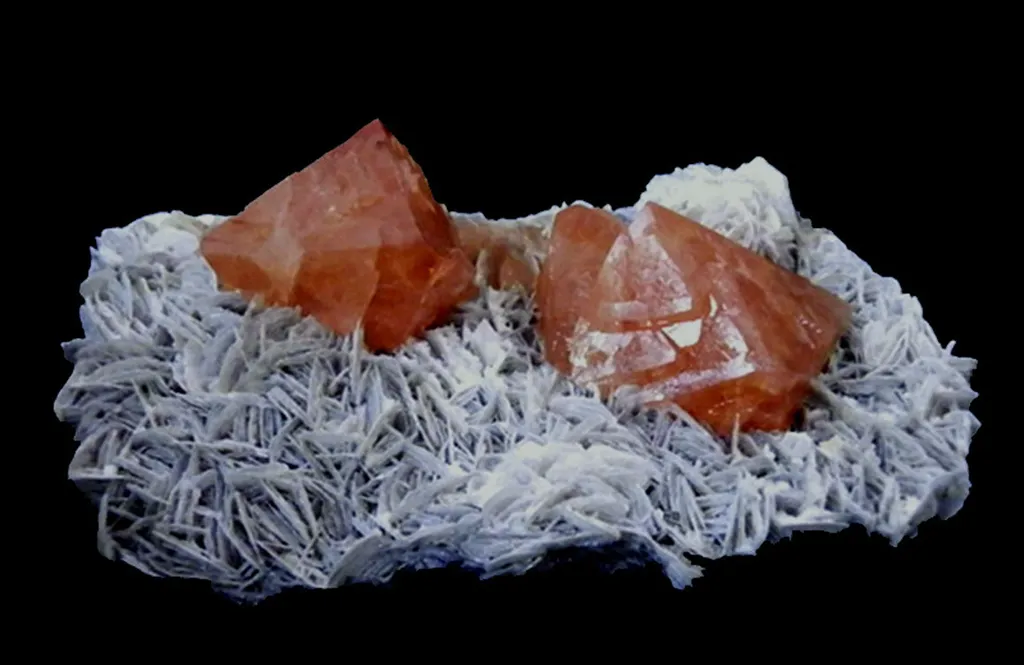 Scheelite from China image