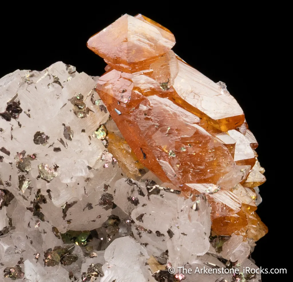 Scheelite on Dolomite with Pyrrhotite & Cubanite - image 4