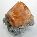 Scheelite on Muscovite - image 1