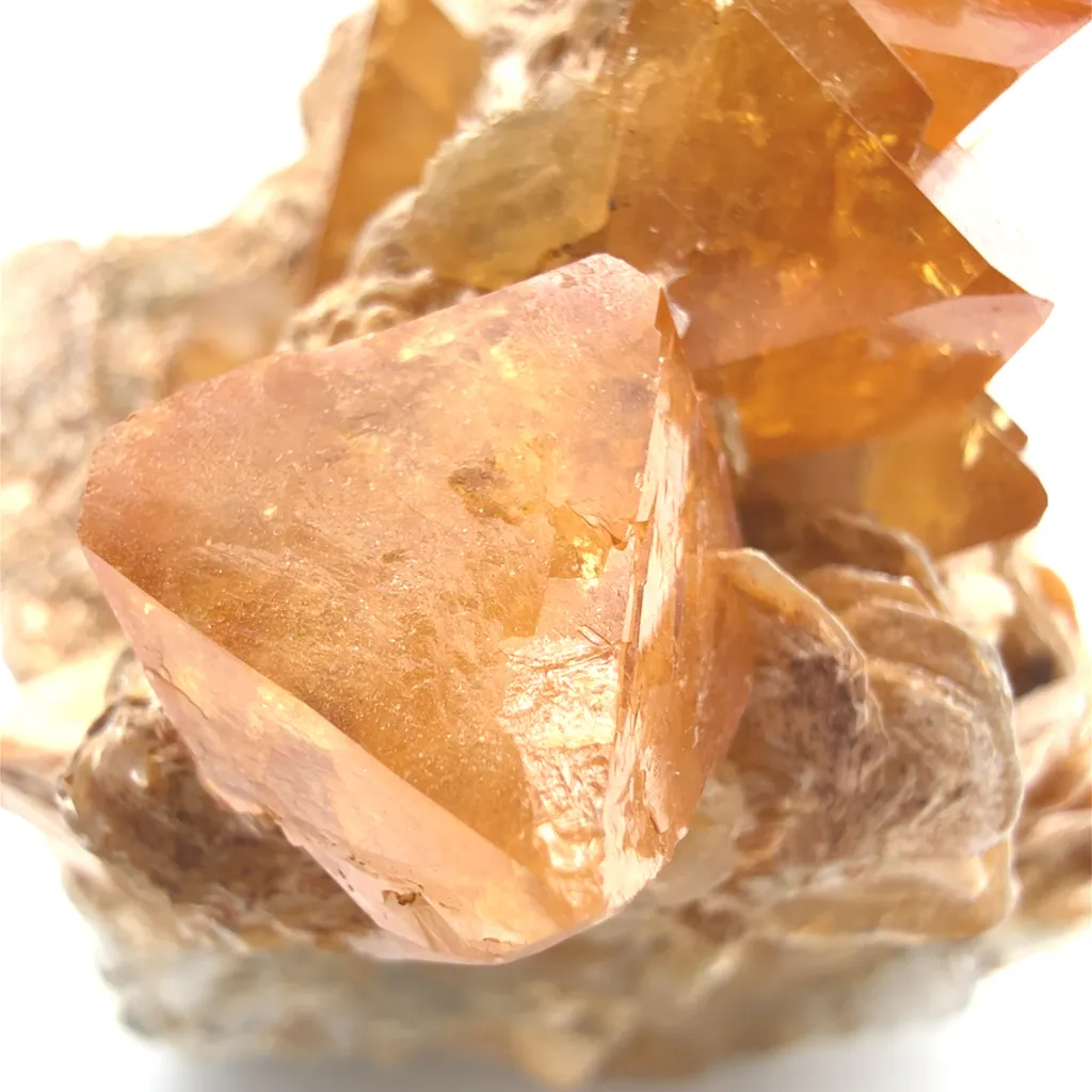 Scheelite on Muscovite - China, Sichuan, Pingwu Beryl Mine - image 5