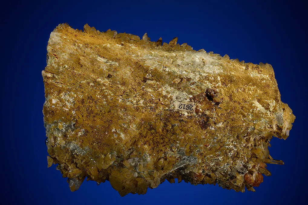 Scheelite on Quartz - image 4