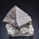 Scheelite on Quartz - image 1