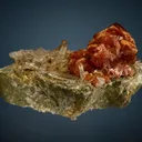 Scheelite on Quartz - image 2
