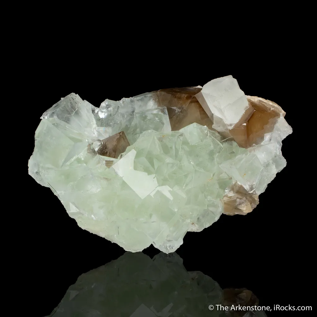 Scheelite with Fluorite - image 2