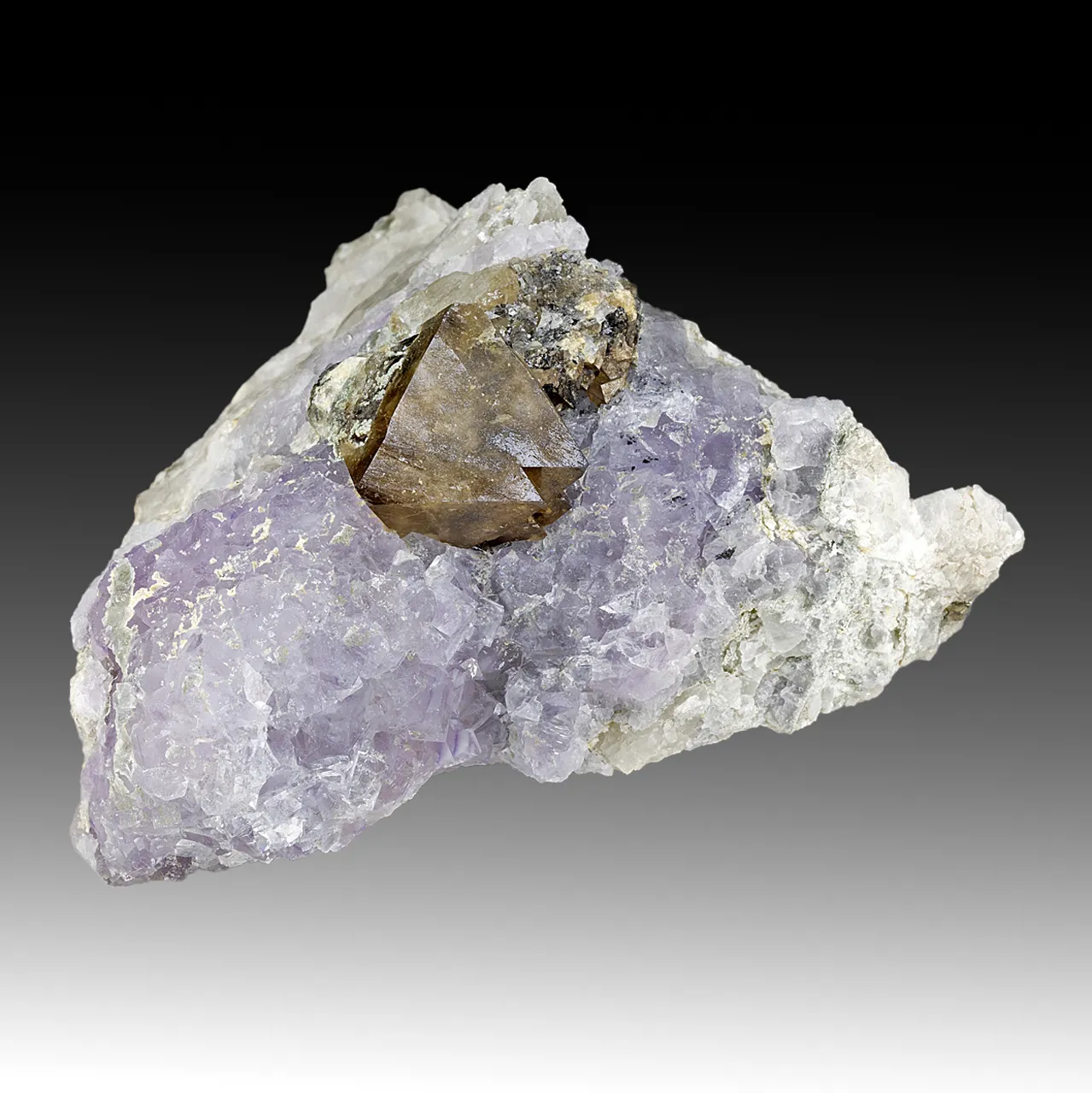 Scheelite with Fluorite - image 1