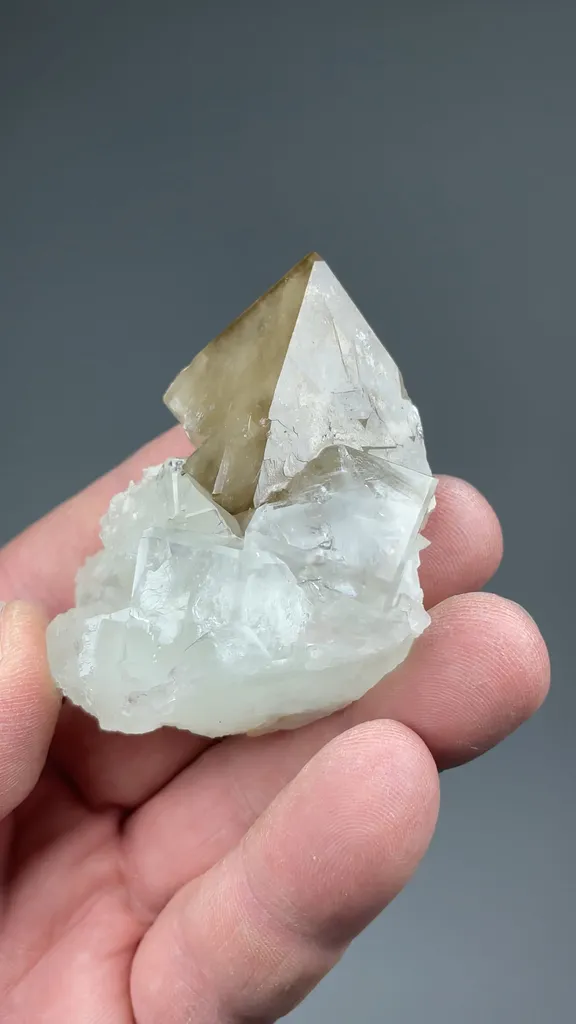 Scheelite with Fluorite - image 2