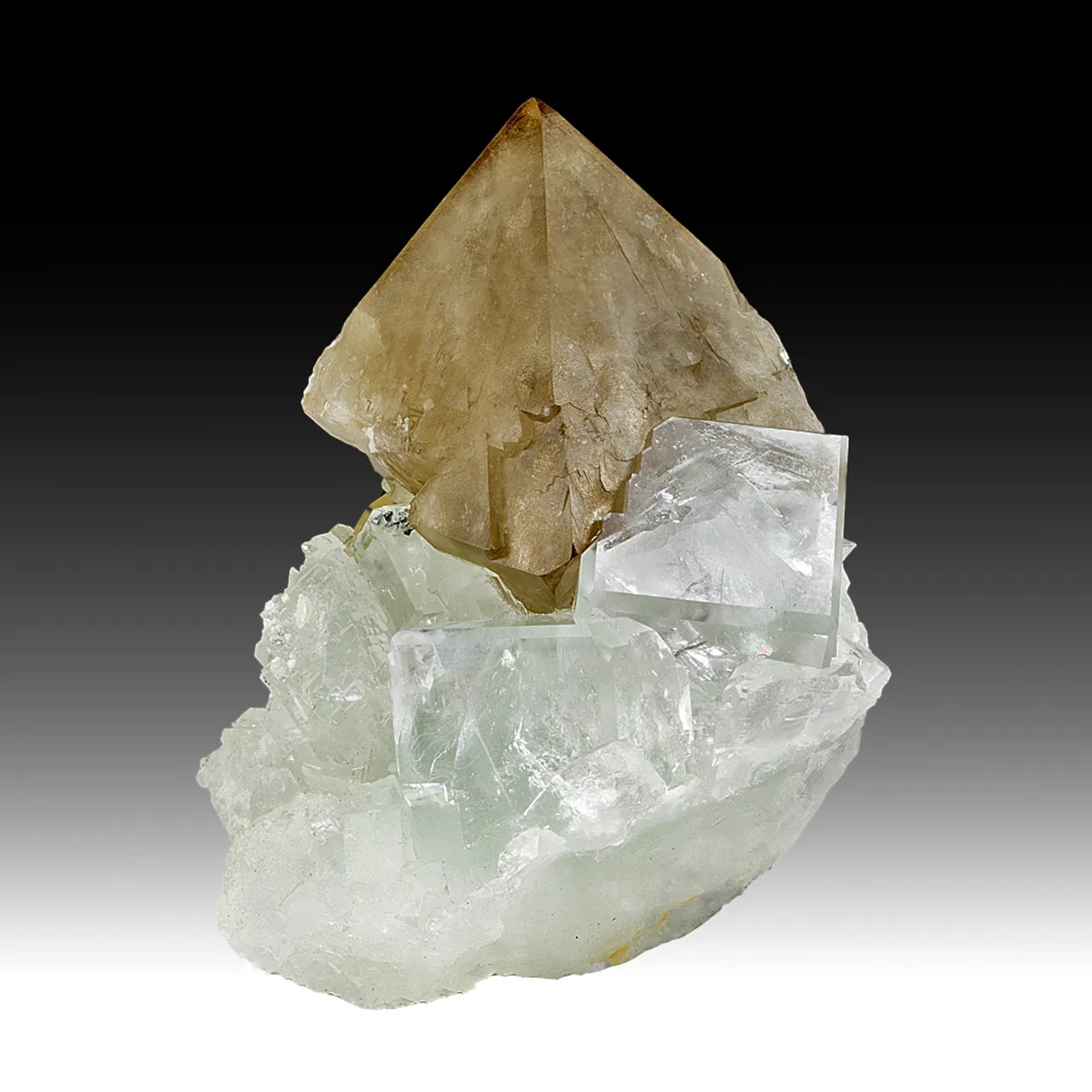 Scheelite with Fluorite - image 1