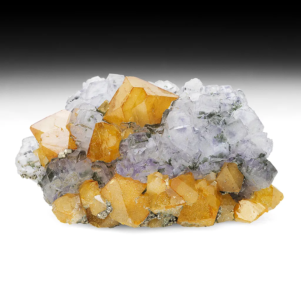 Scheelite with Fluorite, Pyrite image